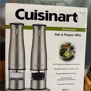 Cuisinart Silver Rechargeable Salt & Pepper Mills